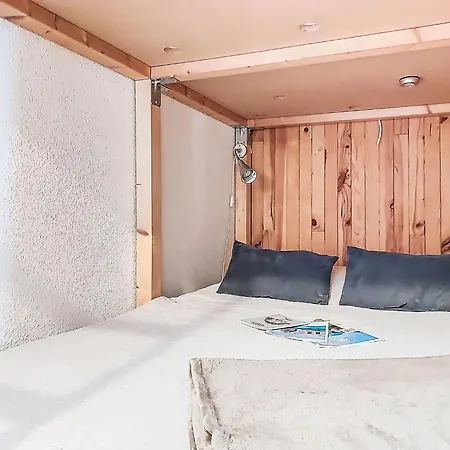 La Comtesse-9 By Interhome *